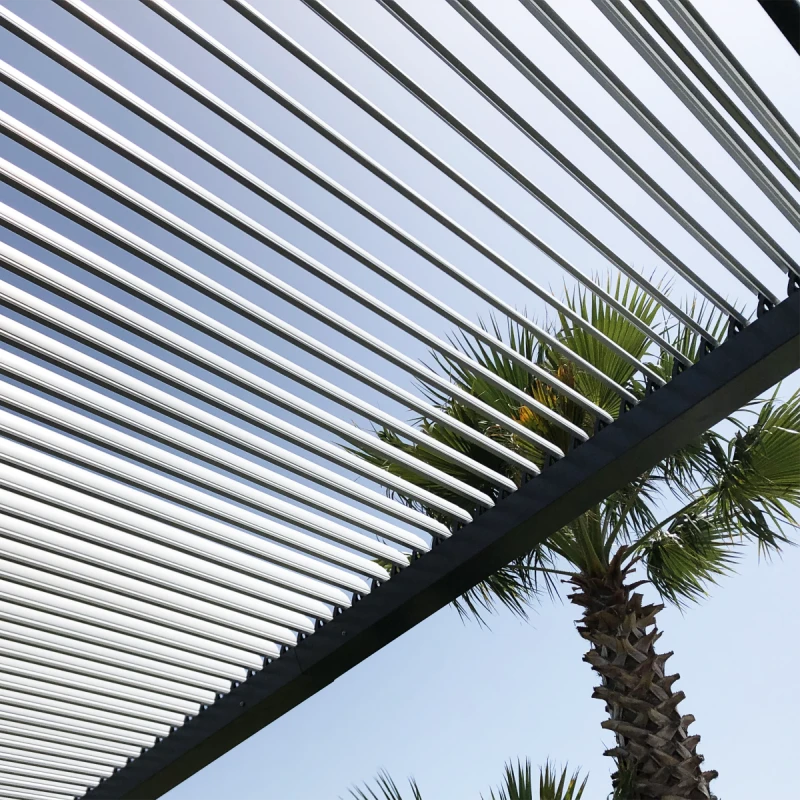 Pergola Bioclimatique Autoportante 300x300cm En Aluminium - Gris - Maia - Couleurs Du Monde 3 Pergola Bioclimatique Autoportante 300x300cm En Aluminium - Gris - Maia - Couleurs Du Monde – Image 3