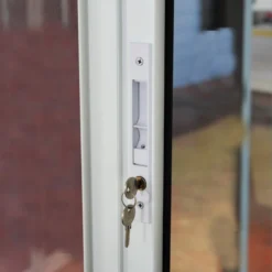 Véranda 300x305cm En Aluminium Blanc Et Polycarbonate 8mm Sanremo - Canopia By Palram -Jardin Abri Boutique veranda 300x425cm en aluminium blanc et polycarbonate 8mm sanremo palram canopia 5