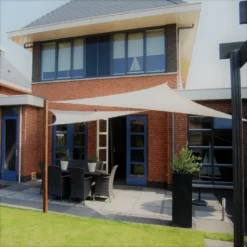 Voile D'ombrage Triangle Coolfit 500x500x500cm Crème - NESLING -Jardin Abri Boutique voile d ombrage triangle coolfit 500x500x500cm creme nesling 2